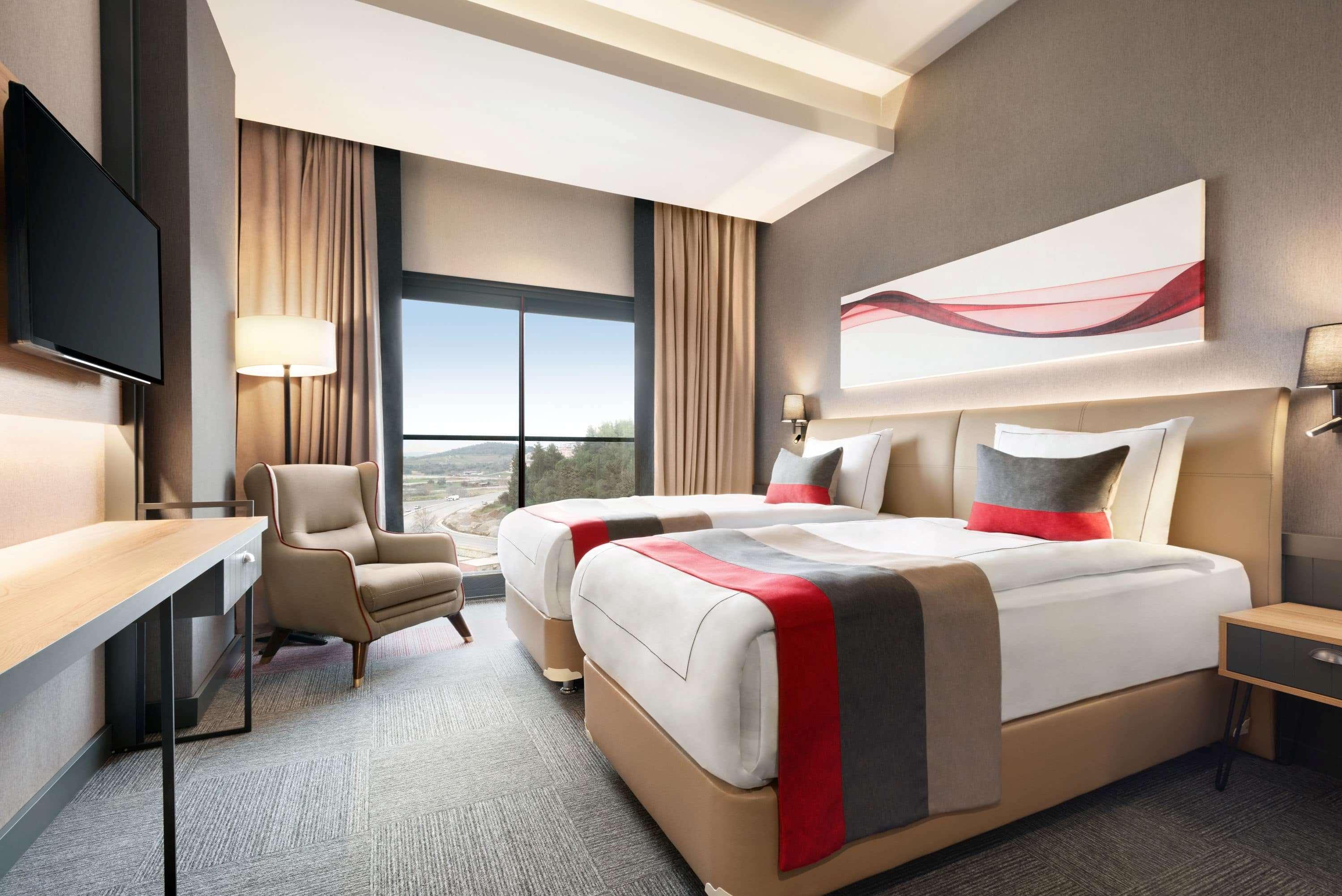Ramada By Wyndham Tire Hotel Buitenkant foto
